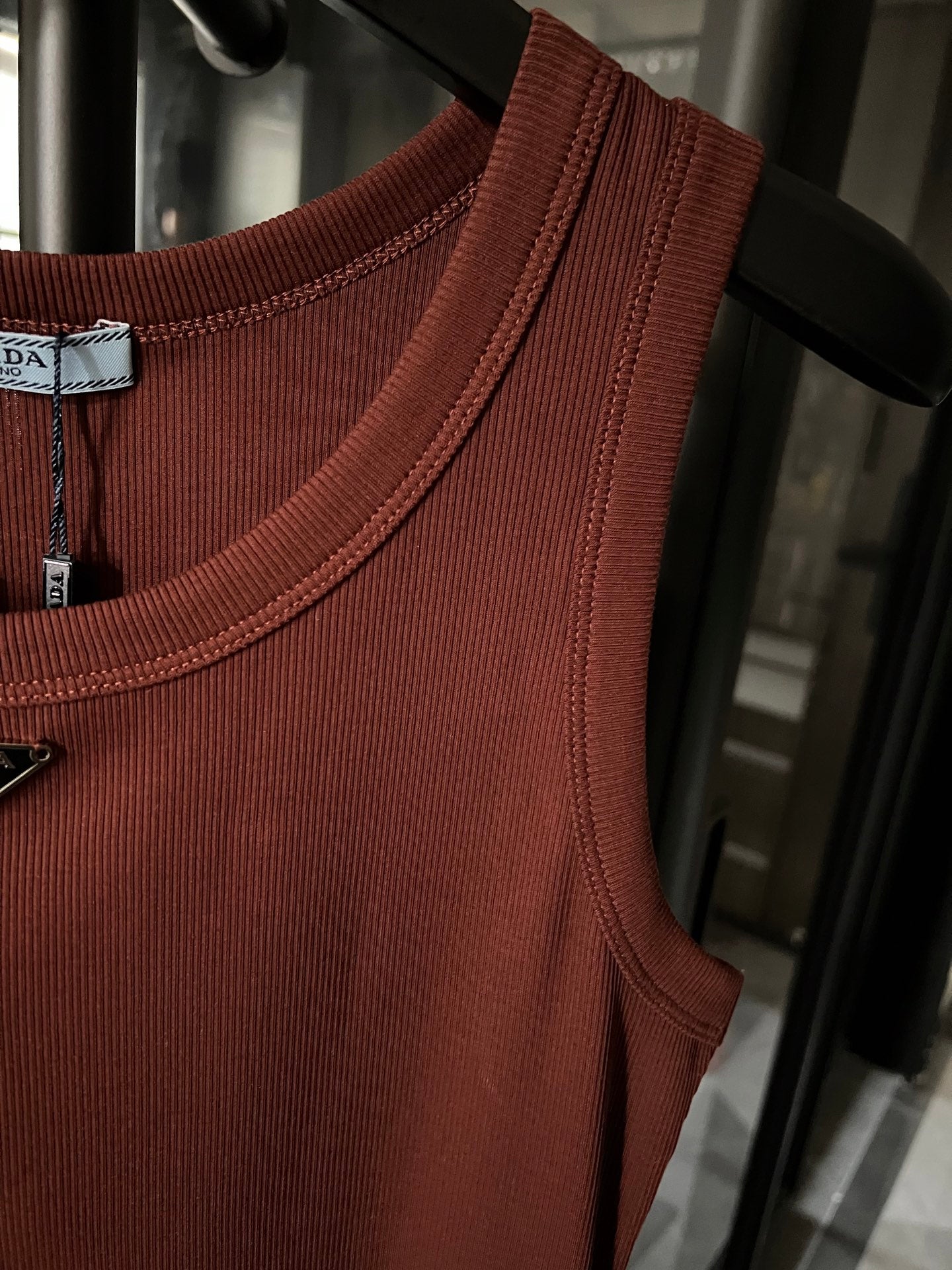 Women's Sleeveless Ribbed Tank Top