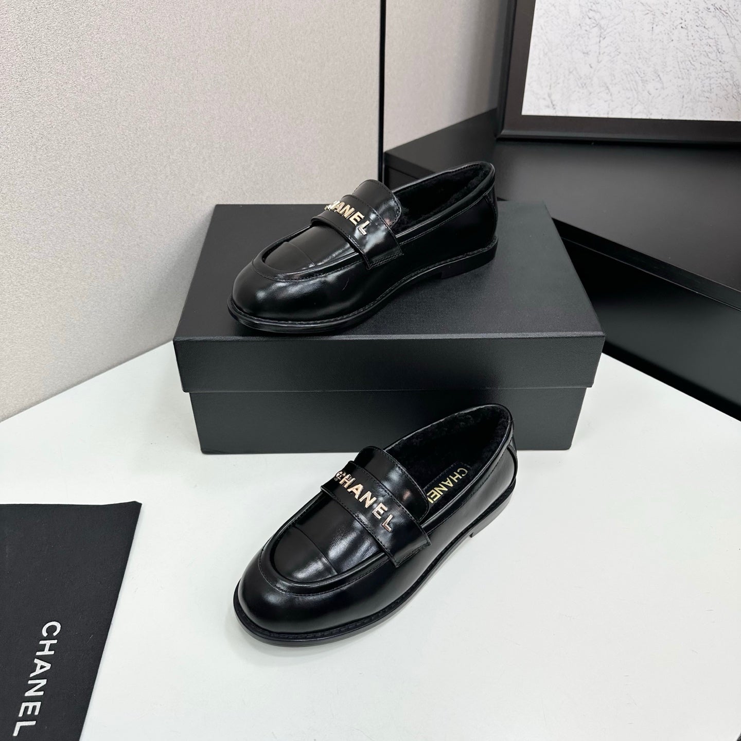 2025 Premium Leather Short Boots — Fall/Winter Must-Have