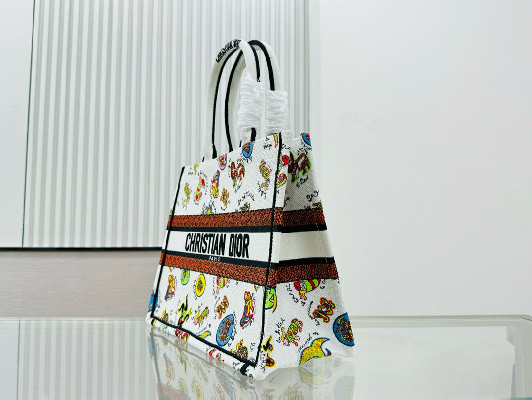 D Book Tote