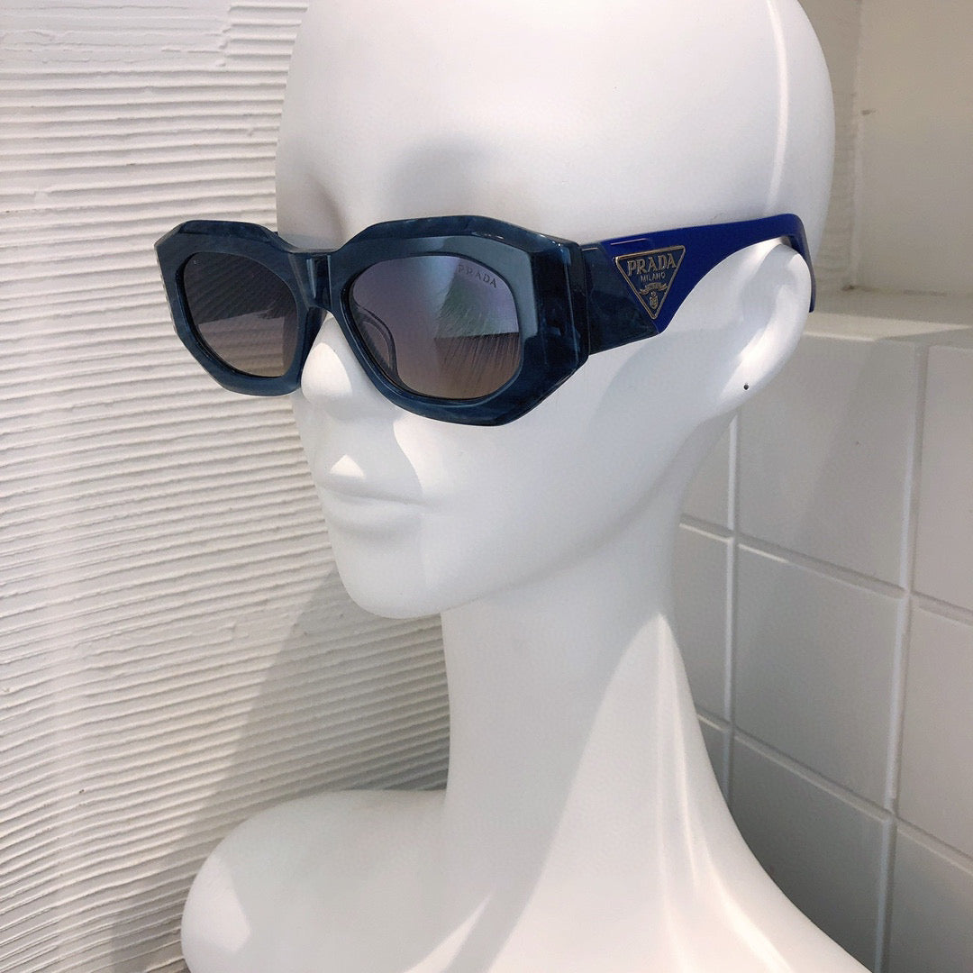 Elevate Your Summer Style: Chic and Distinctive Sunglasses