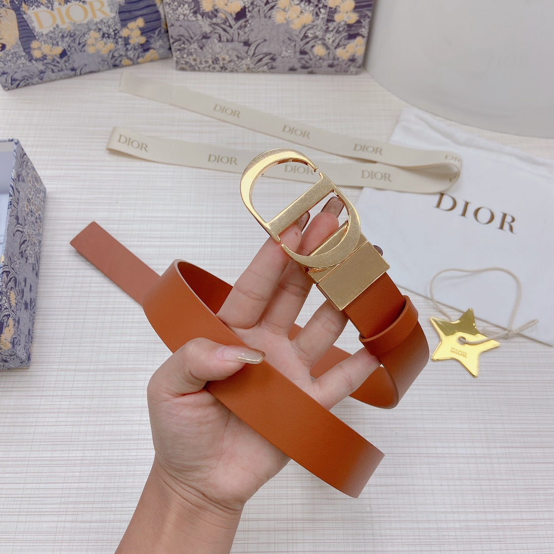 3.0cm Reversible Calfskin Leather Belt – Rotating Metal Buckle