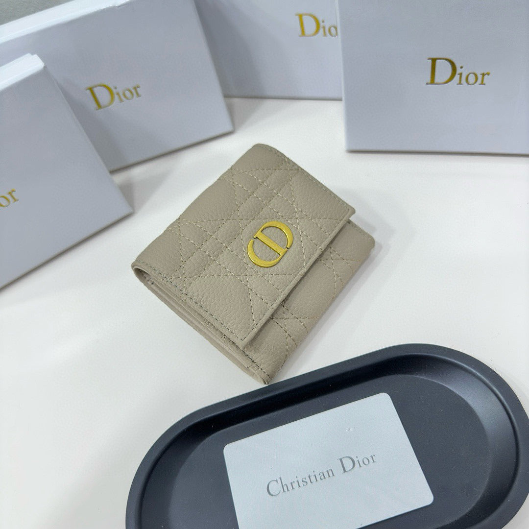 D 3860 Small Wallet