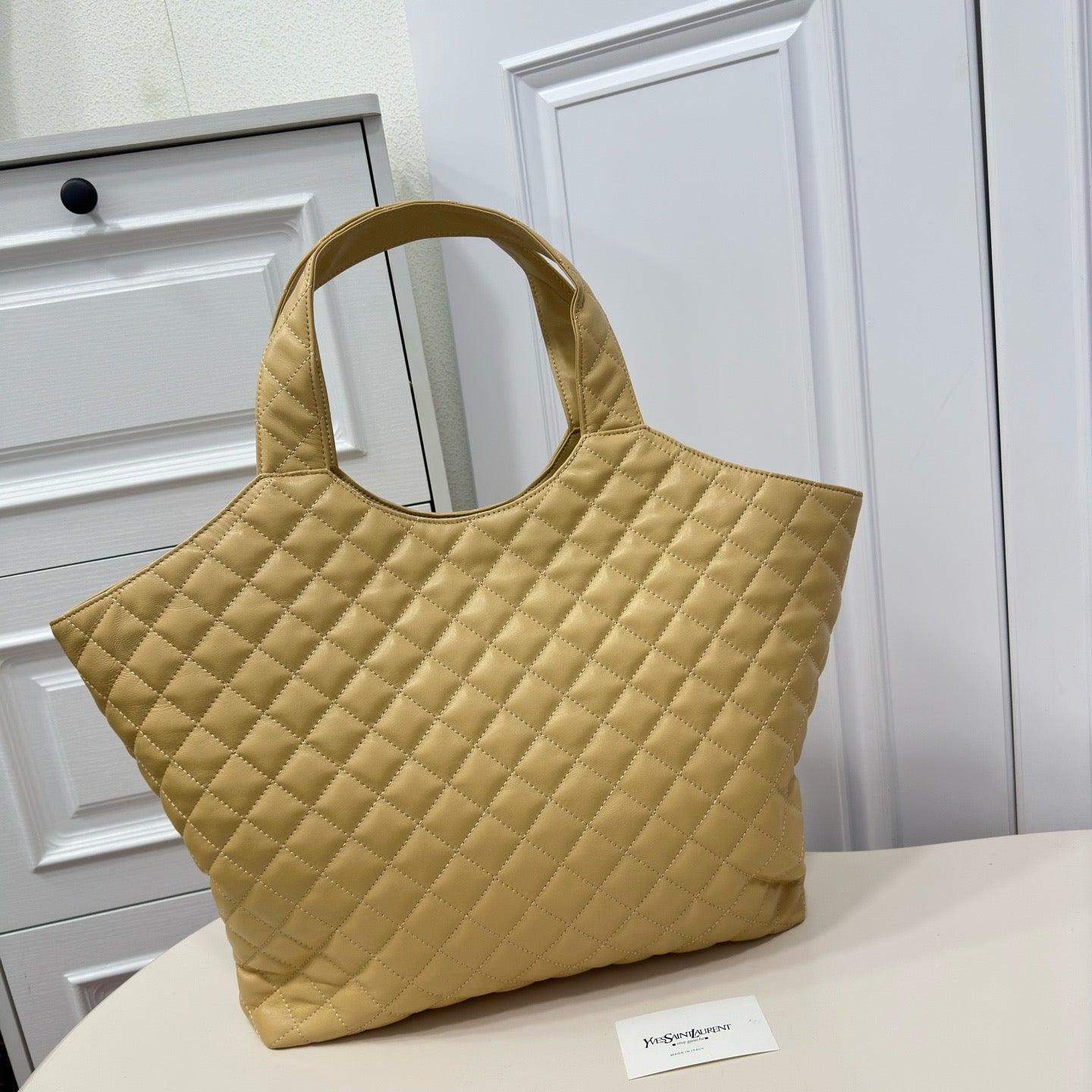 Quilted Oversized Tote Bag – Style 8019
