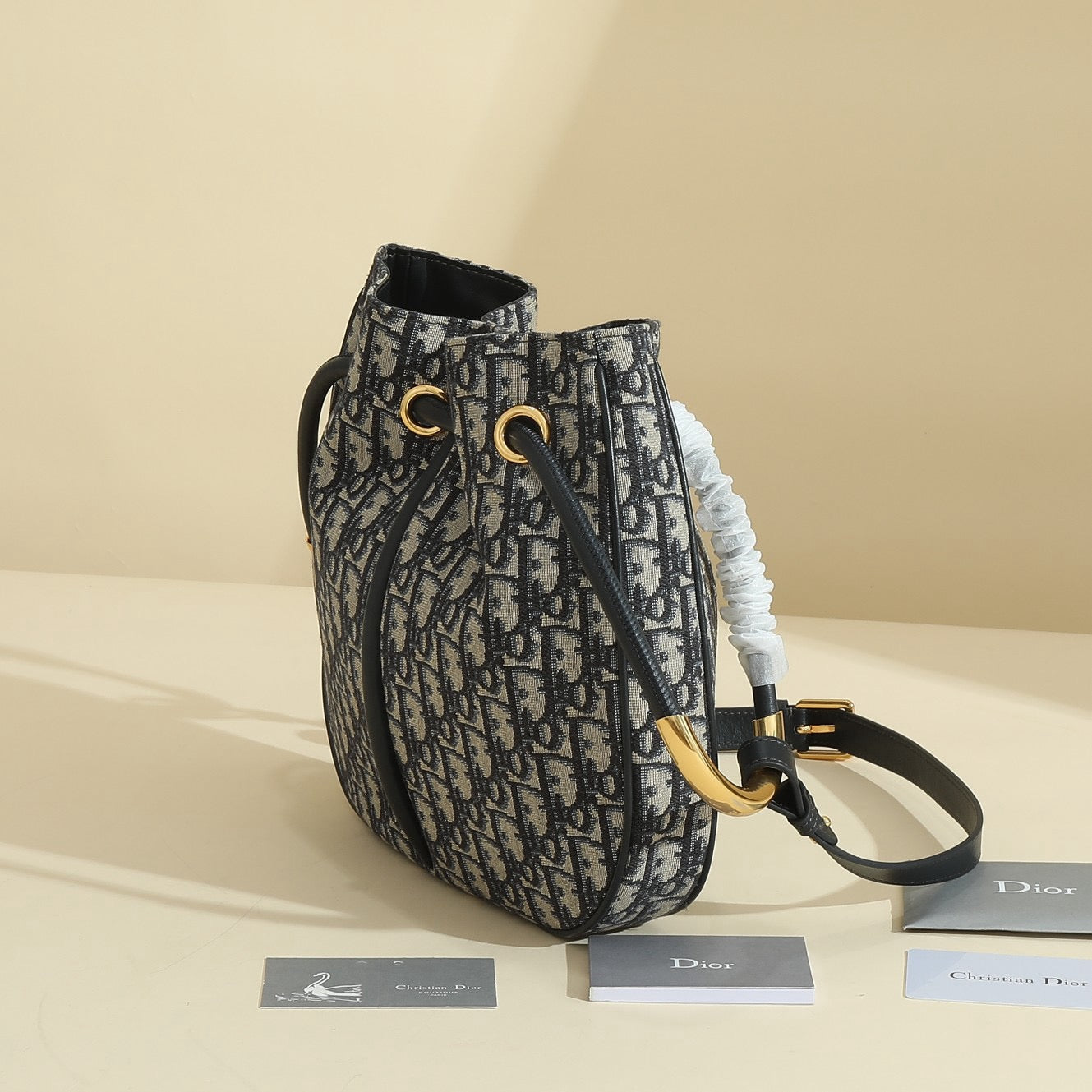 Nolita-Medium Handbag (Premium Quality )