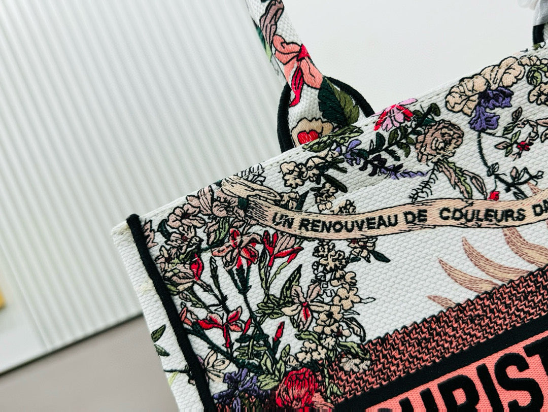 D Book Tote