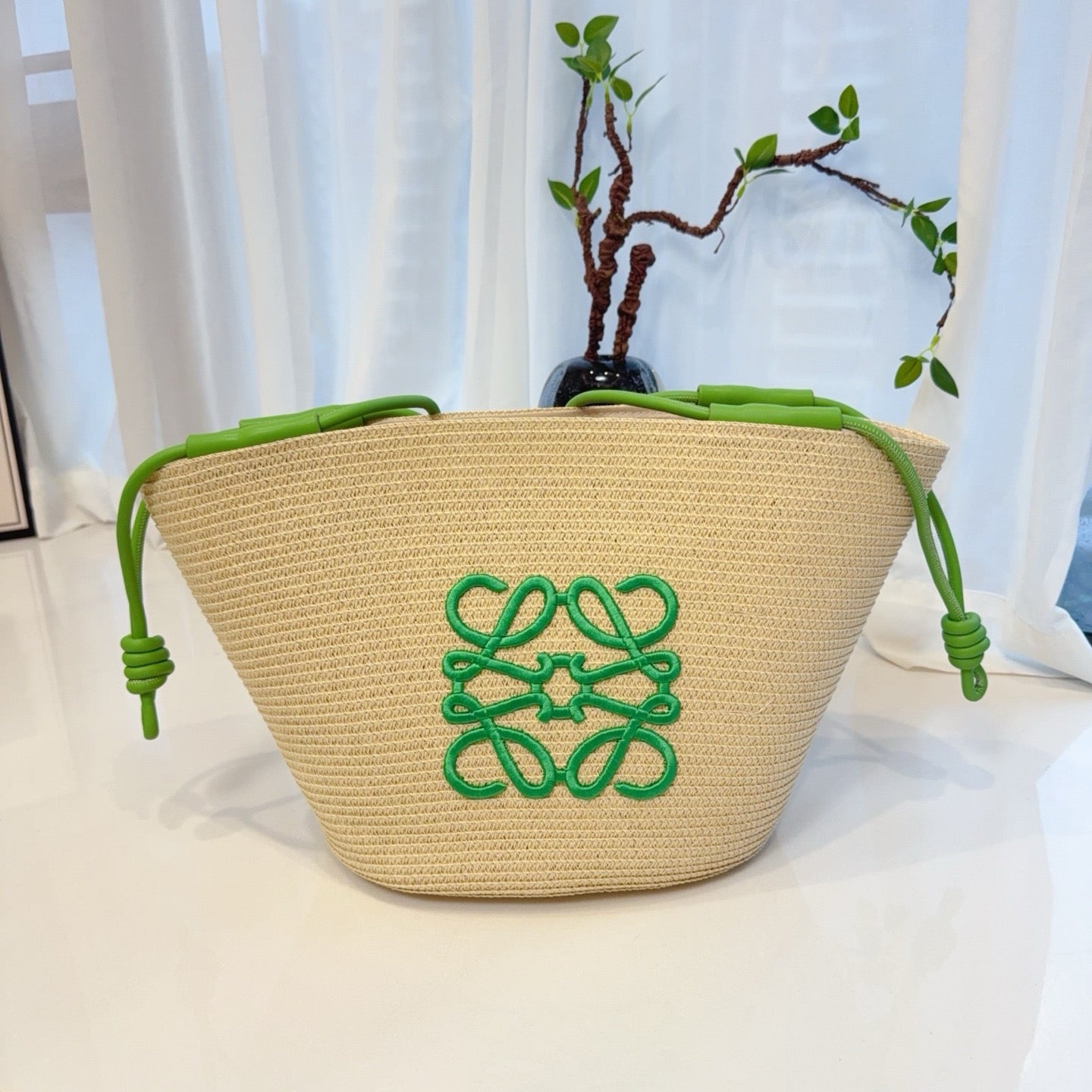 Embroidered Woven Straw Tote Bag – Versatile & Spacious