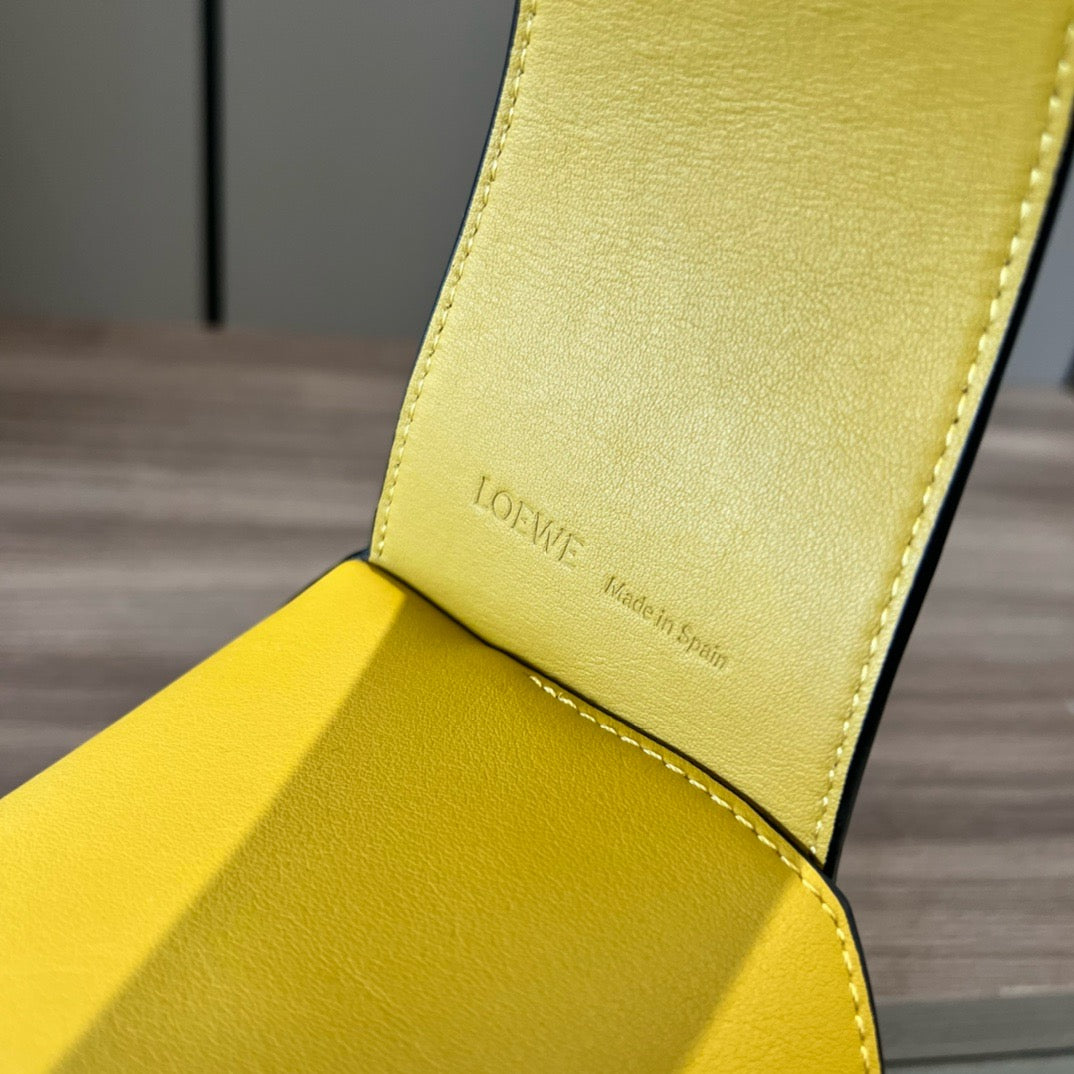 Premium Geometric Soft Leather Shoulder Bag – DSX