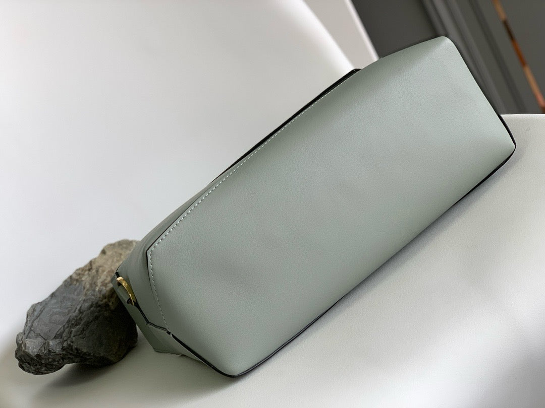 Premium Geometric Soft Leather Shoulder Bag – DSX