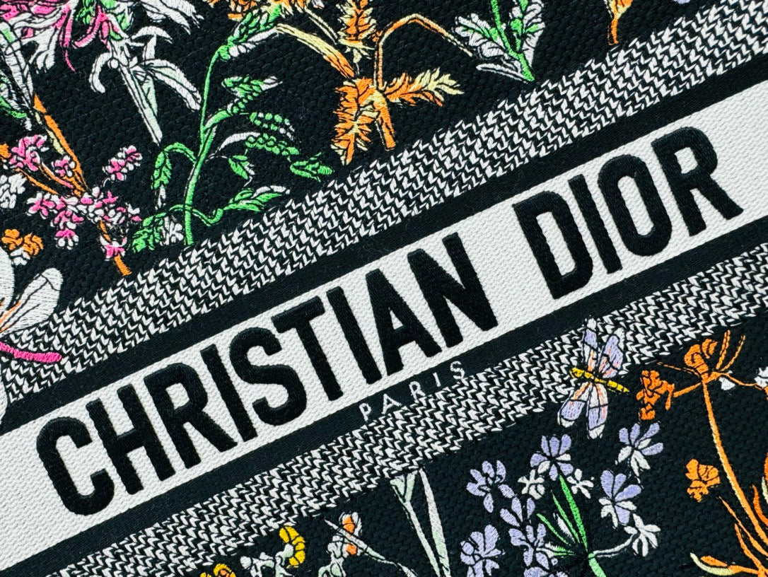 D Book Tote (BLACK floral)