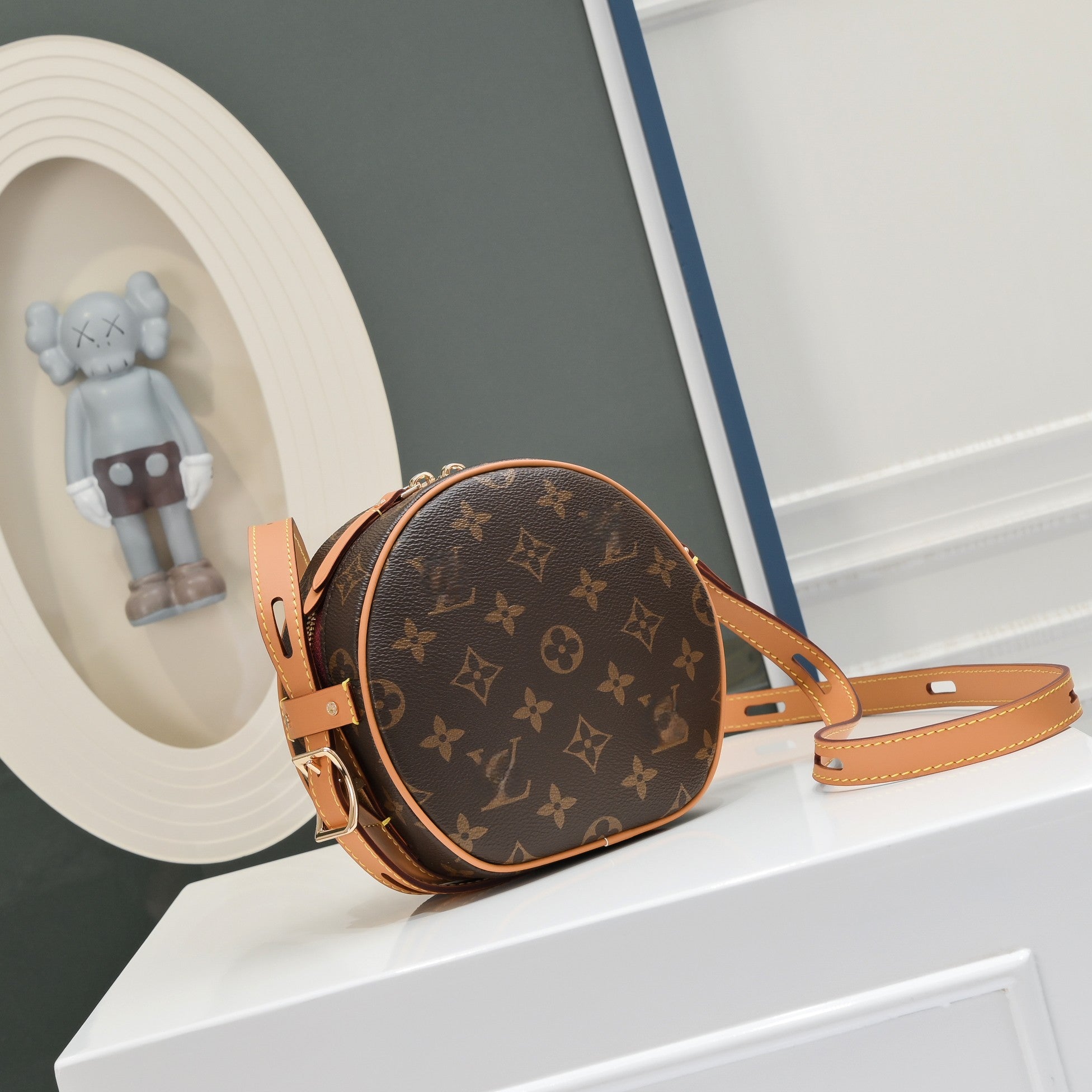 Boite Chapeau Bag (Premium Quality )