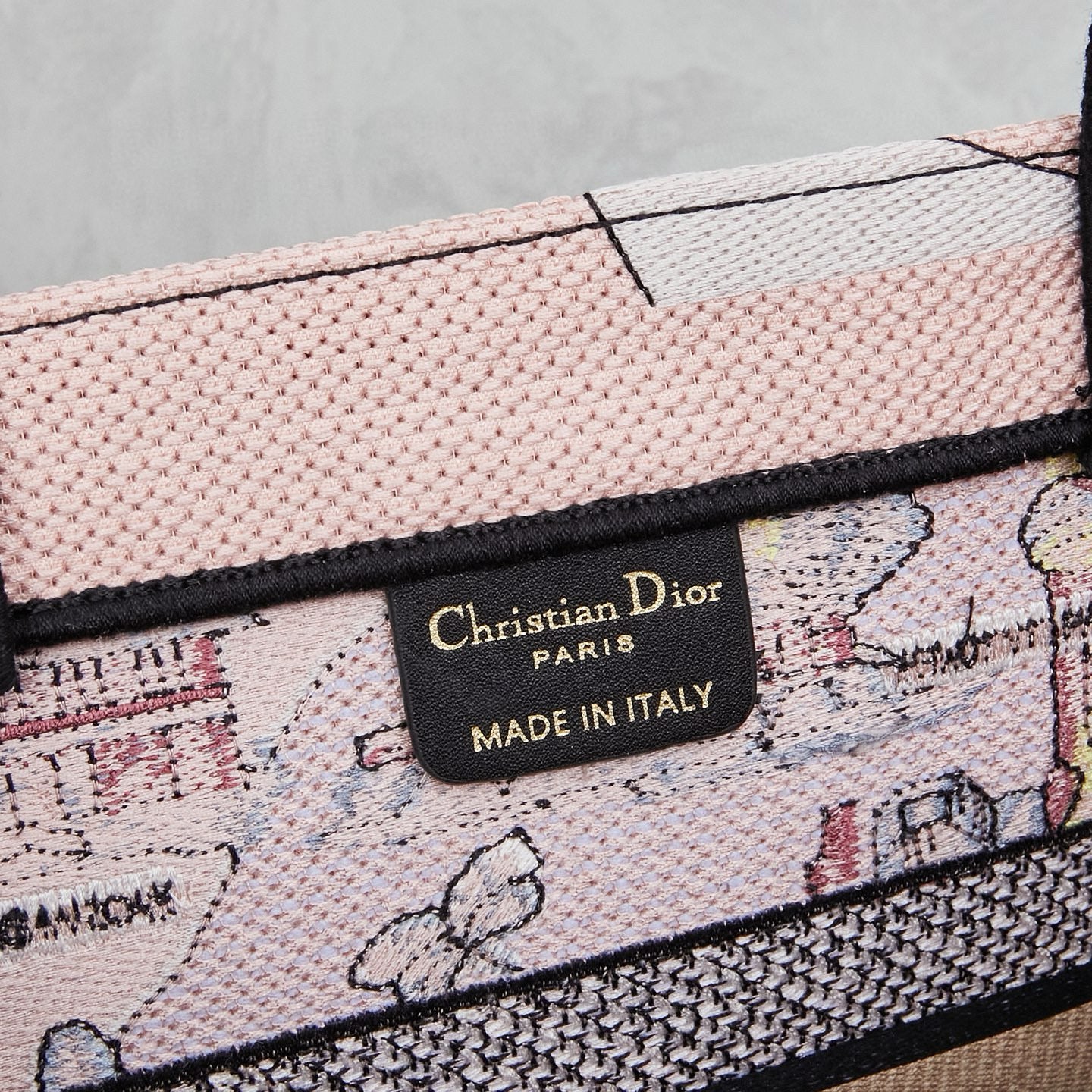 D Elegant Oversized Embroidered Tote Bag