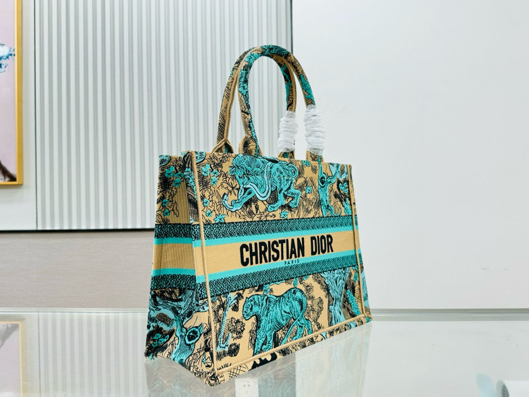D Book Tote