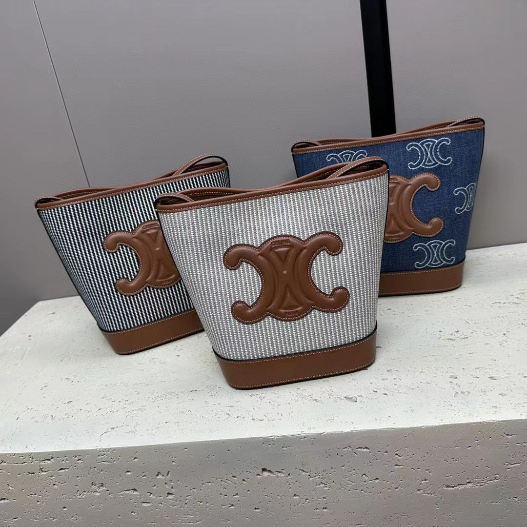 CUIR TRIOMPHE