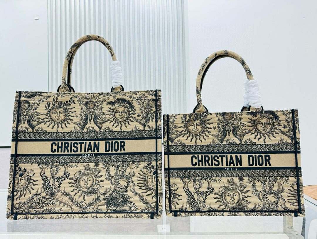 D Book Tote
