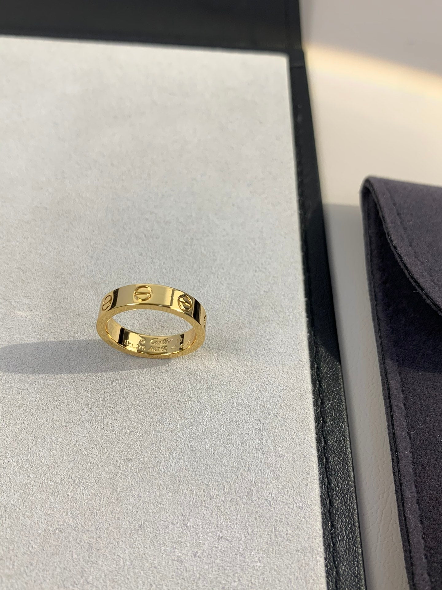 Love Band – Love ring 💍