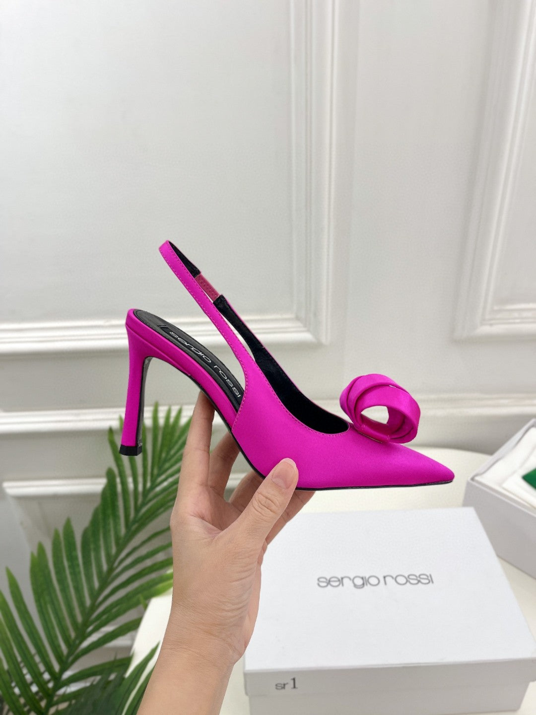 SR Rolled-Flower Toe High-Heeled Silk Sandals