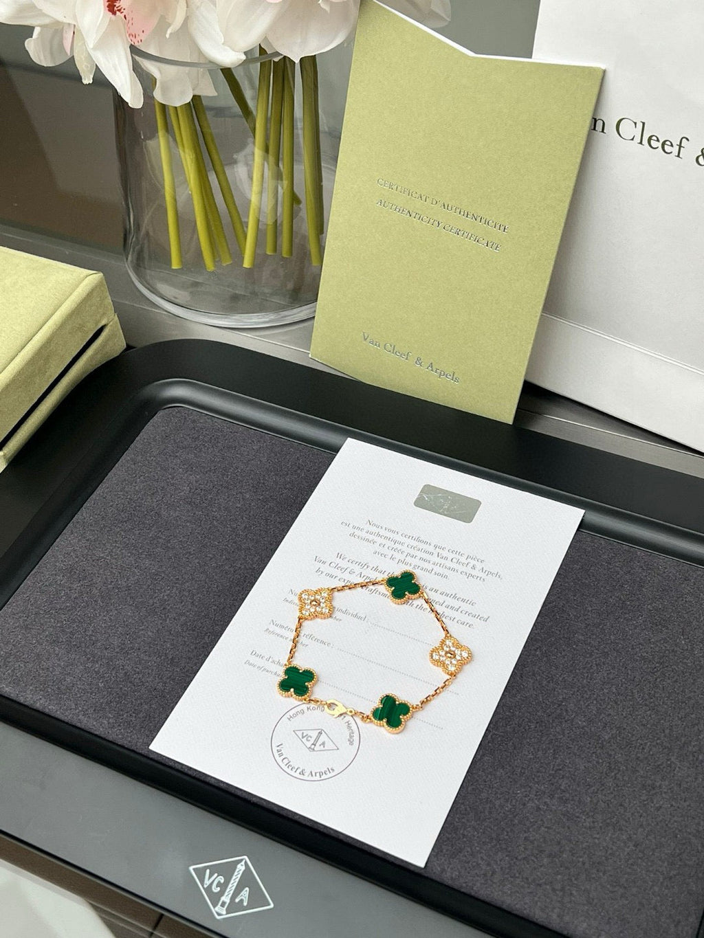 Laser-Engraved Five-Flower Bracelet (Premium quality)