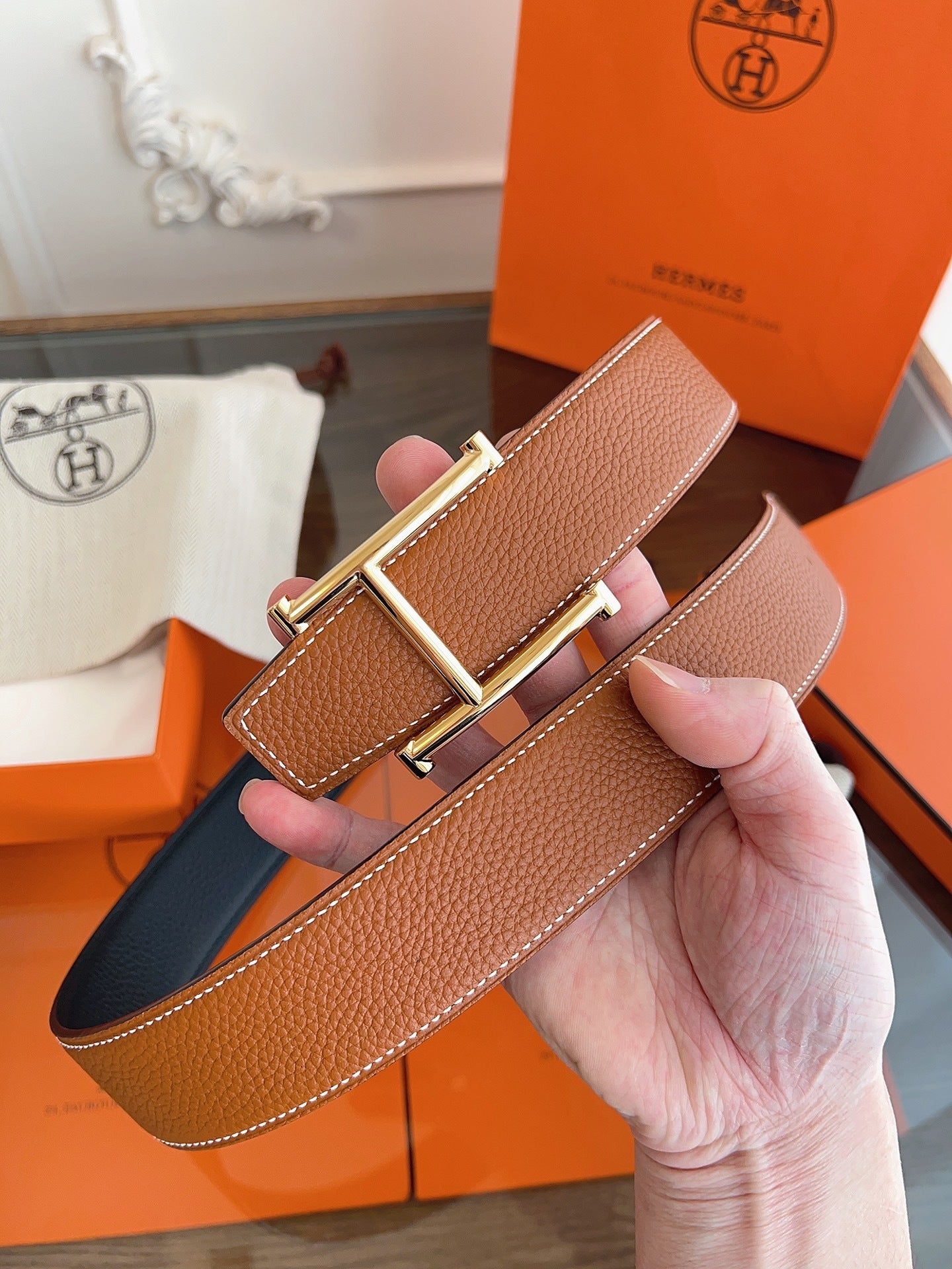 Premium Reversible Leather Belt — 3.8cm Width