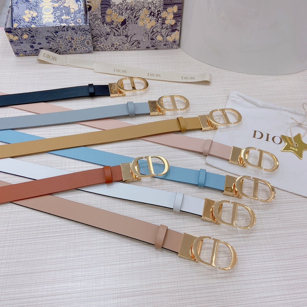 3.0cm Reversible Calfskin Leather Belt – Rotating Metal Buckle