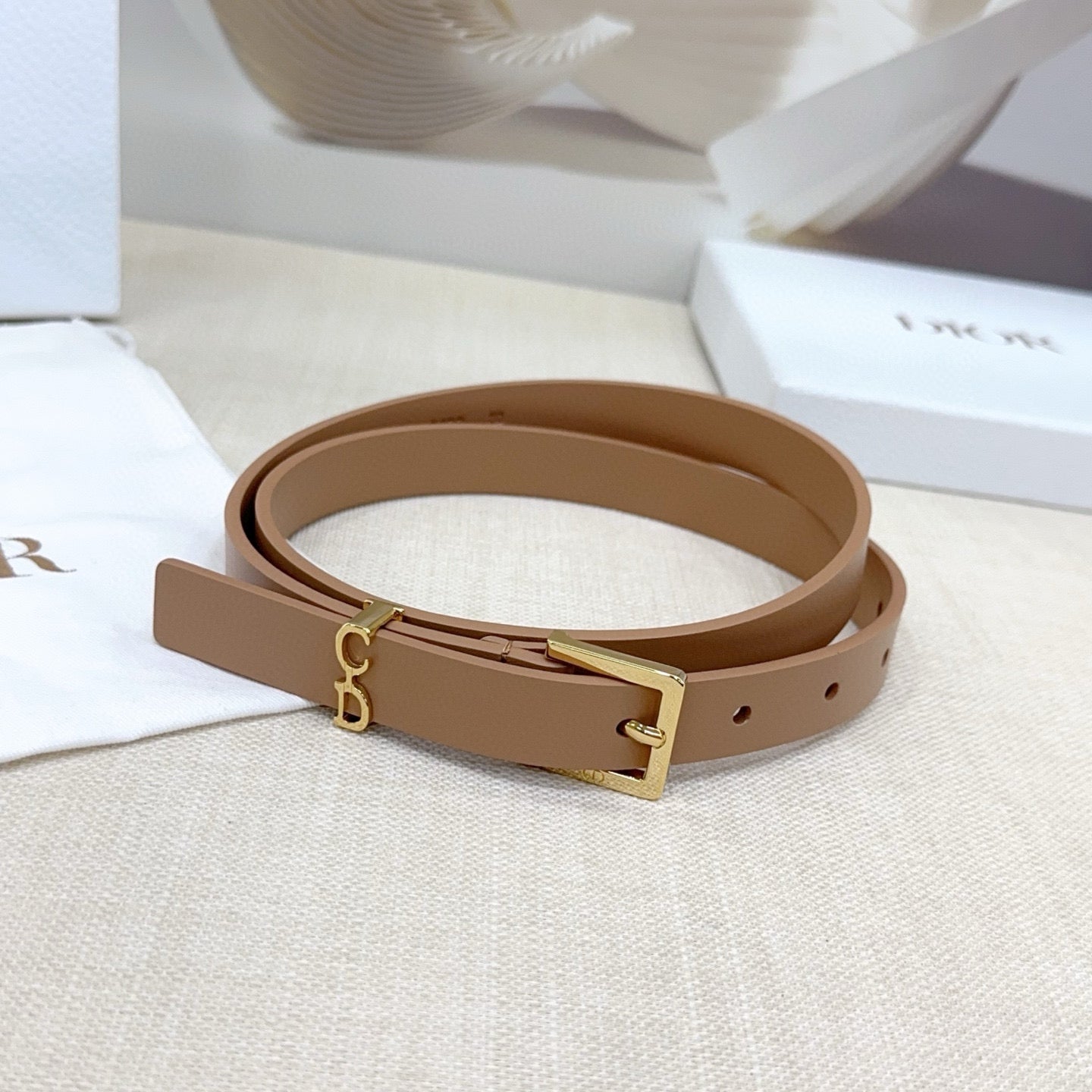 Slim Reversible Leather Waist Belt – 2.0cm