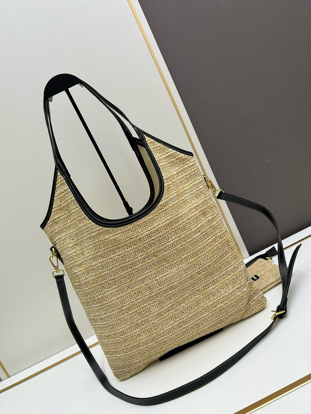 MMStraw Bag – Your Perfect Daily Companion