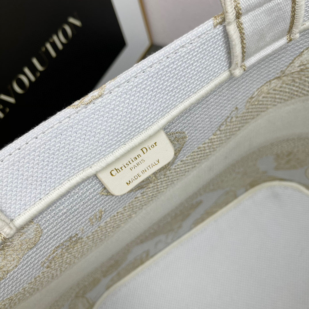 D Book Tote: Vegetable Basket Embroidery