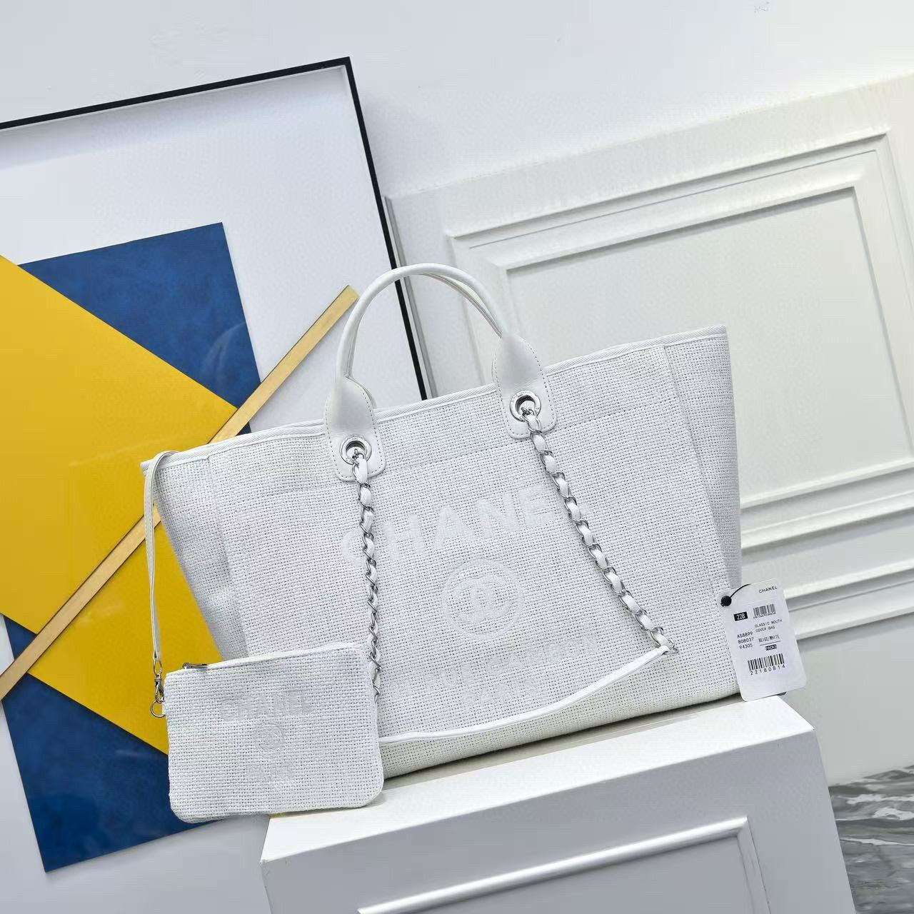 Luxury Canvas Tote (AS3257) – Limited Edition