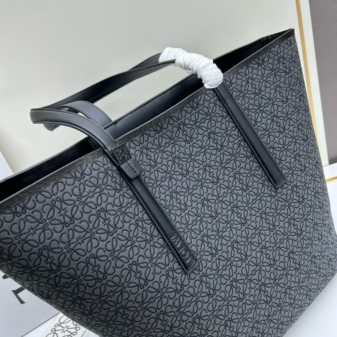 Oversized Embroidered Jacquard Tote – Everyday Carryall Bag (Premium Quality )