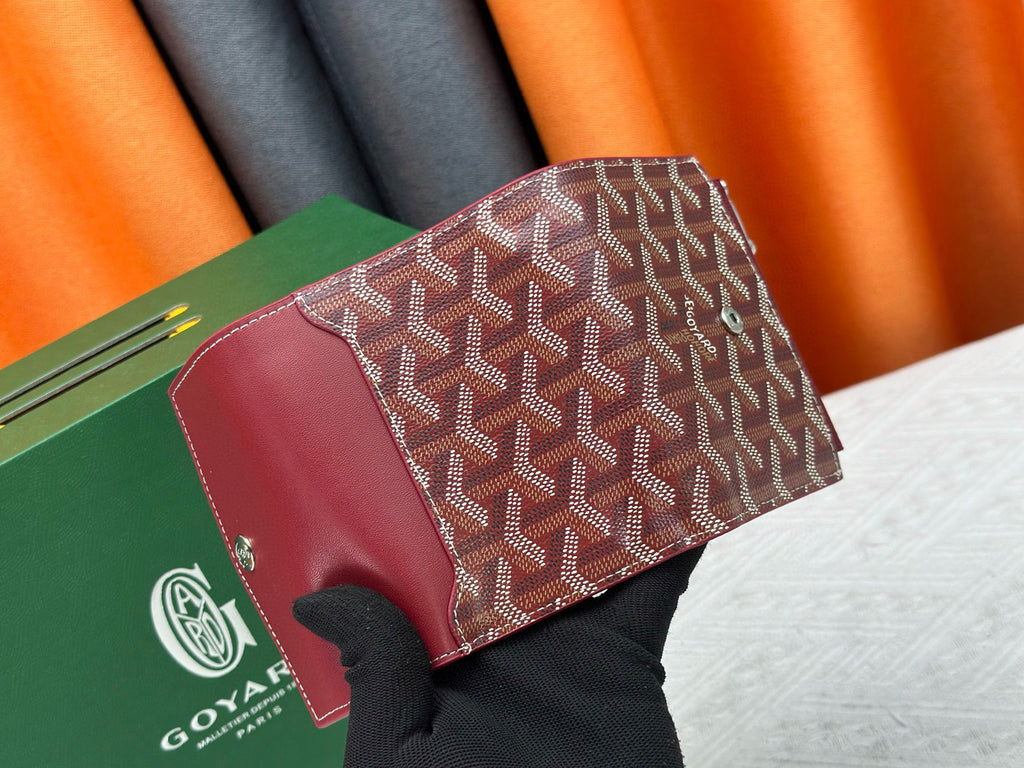 Classic Tri-Fold Wallet & Card Holder