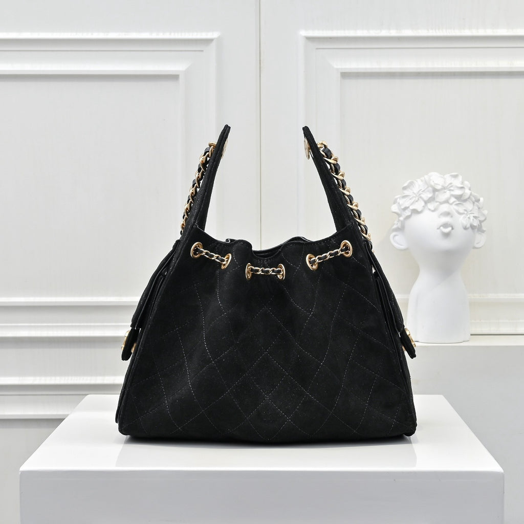 Quilted Hobo Bucket Bag — Vintage Black &amp; Gold