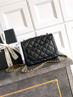 Classic Flap Bag – Style 25B | Premium Quality ++