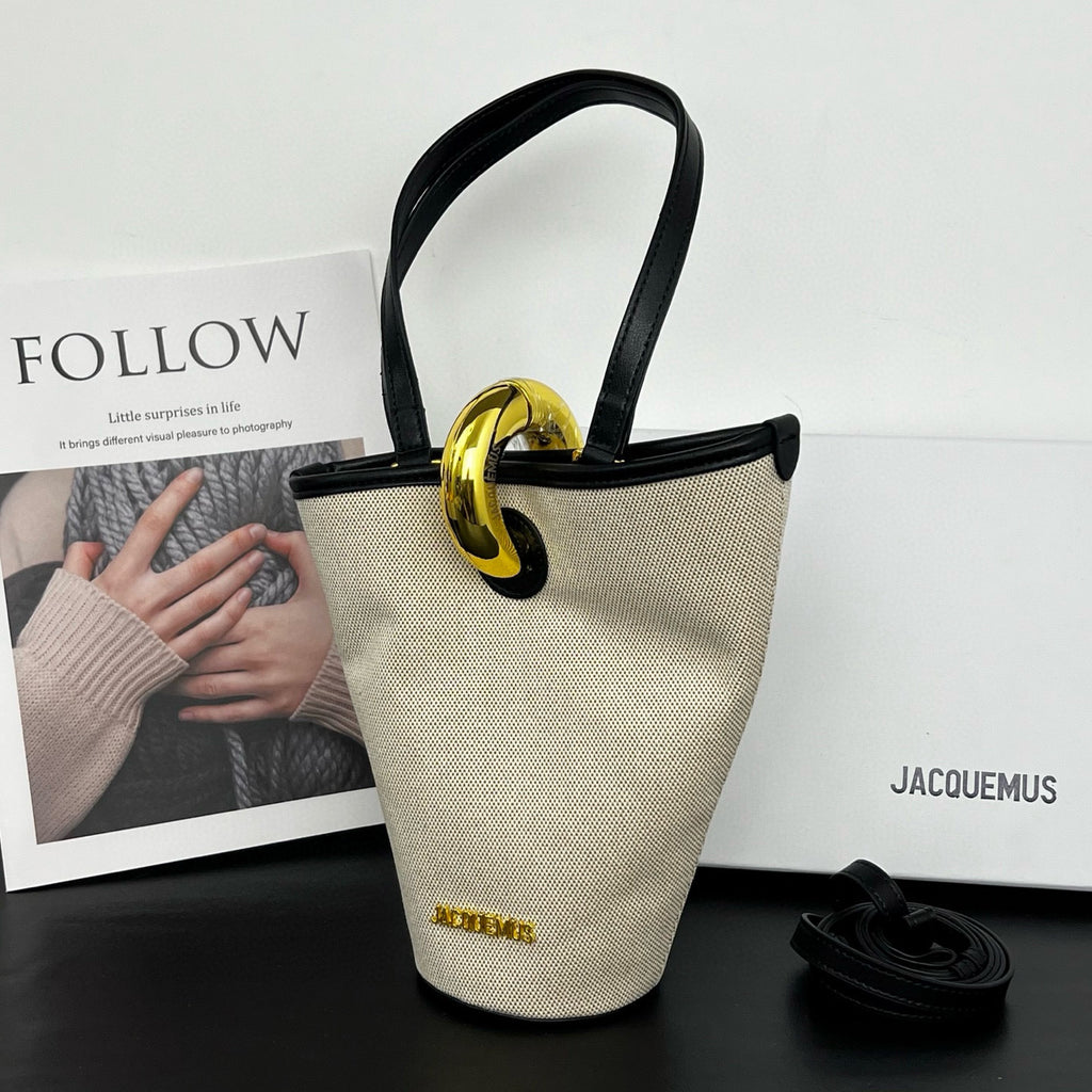 JACQ Bucket Bag