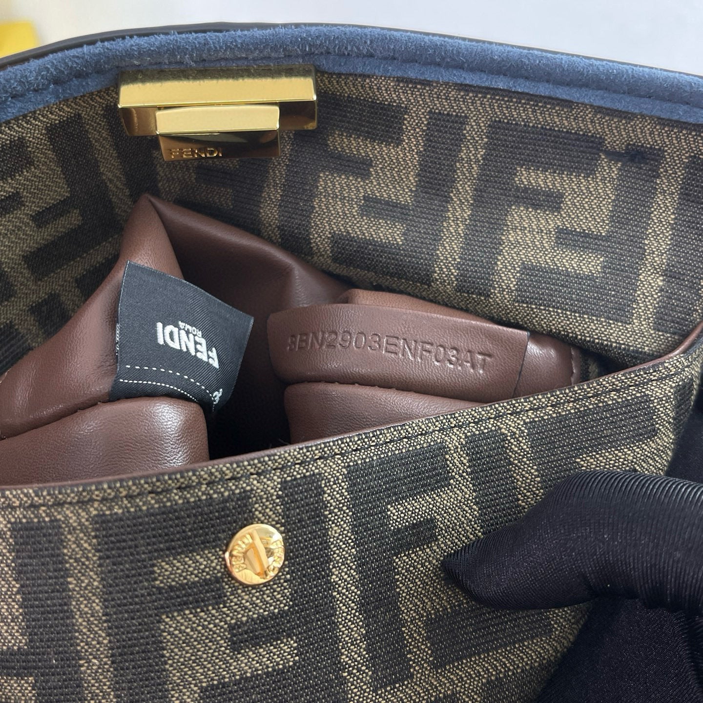 X-Lite Peekaboo Series Handbag