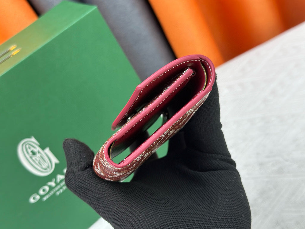 Classic Tri-Fold Wallet & Card Holder