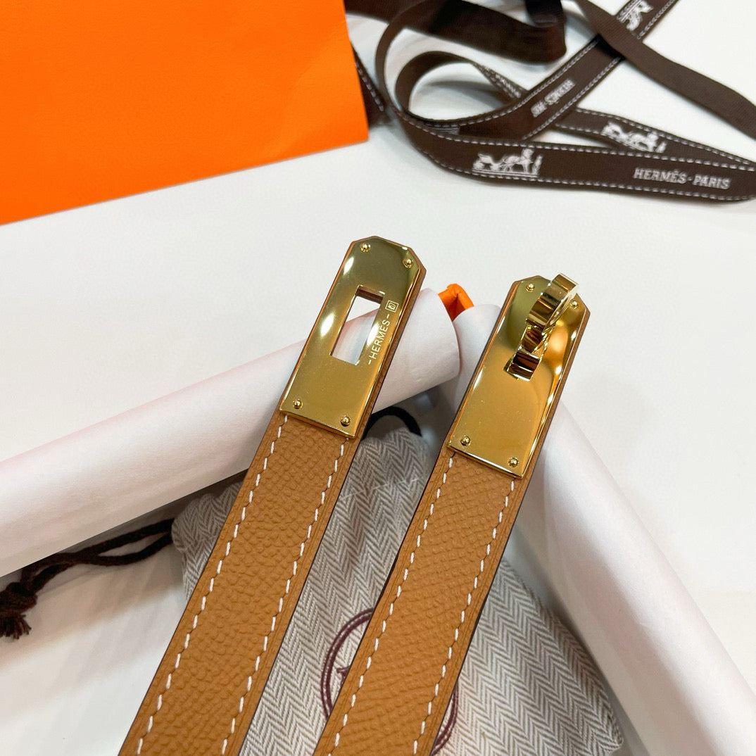 Slim Leather Waist Belt – Adjustable Fit