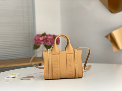 Ch*l0e Large Woody Tote Bag