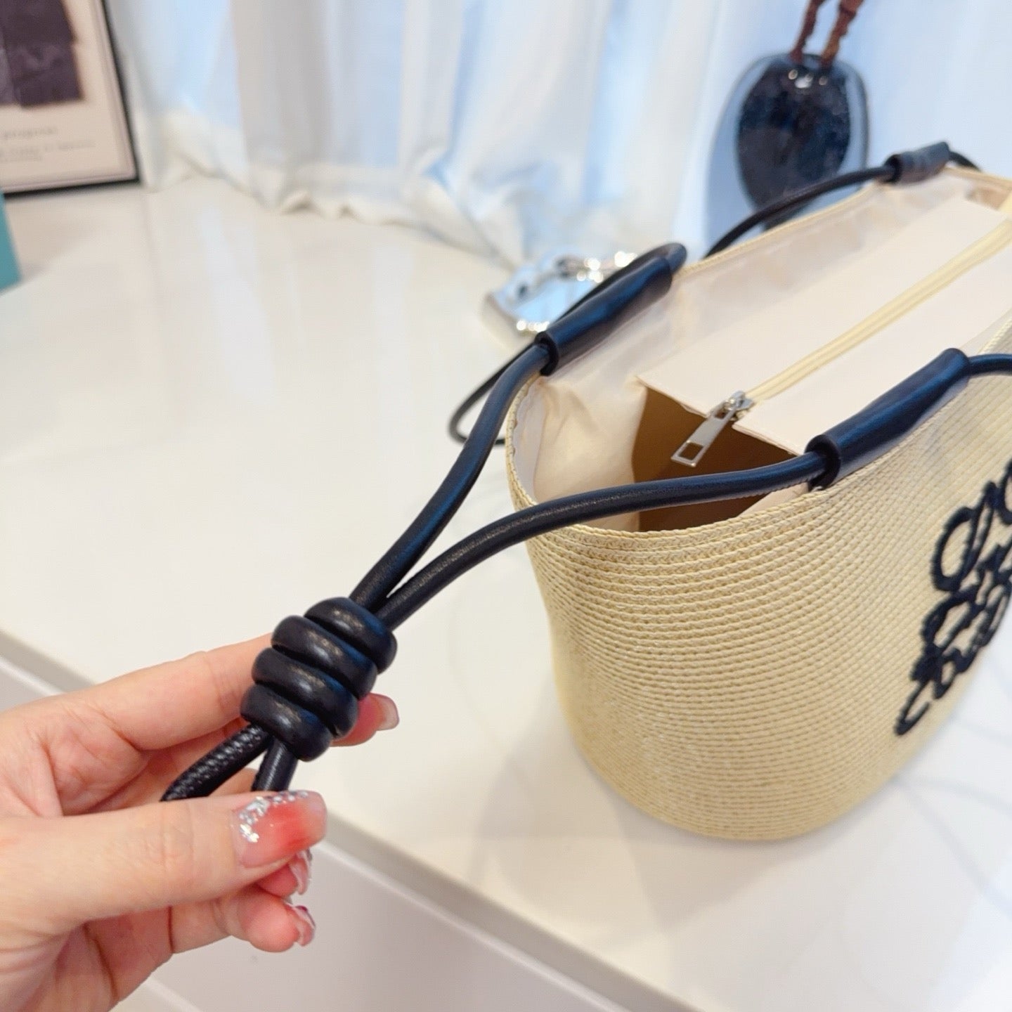 Embroidered Woven Straw Tote Bag – Versatile & Spacious