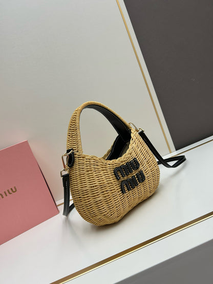 Miu*mi♡ Basket Straw Bag