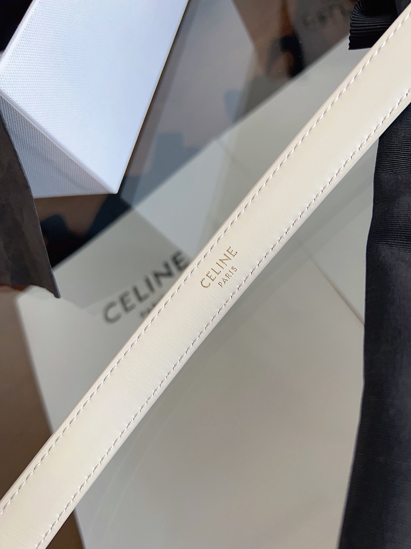 Vivienne Taurillon Belt | 18mm