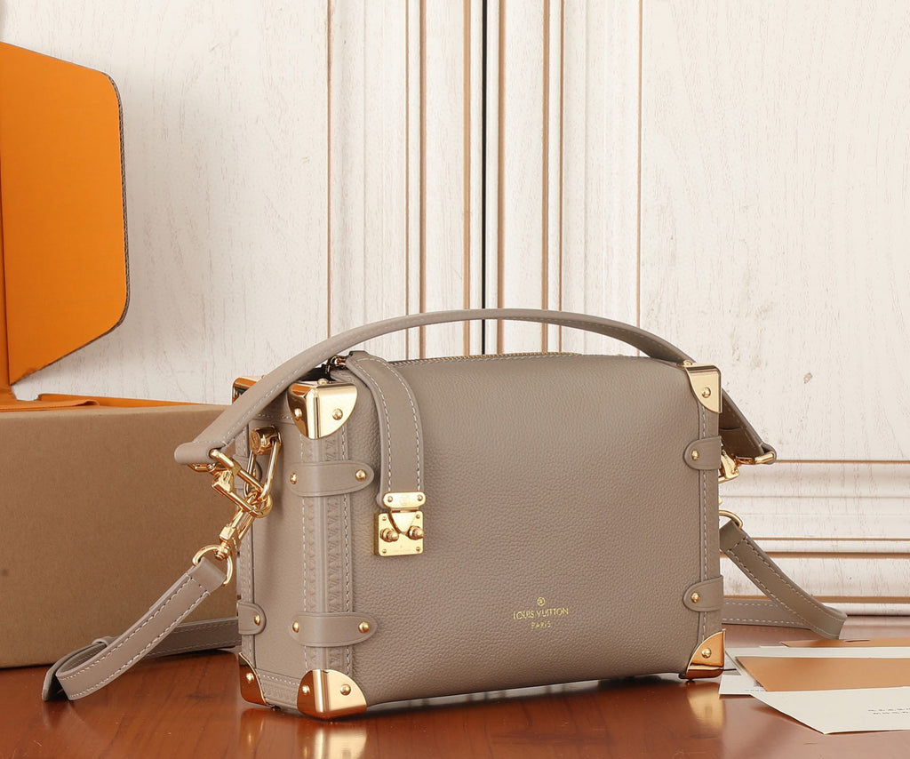 Side Trunk Medium Handbag (Premium Quality)