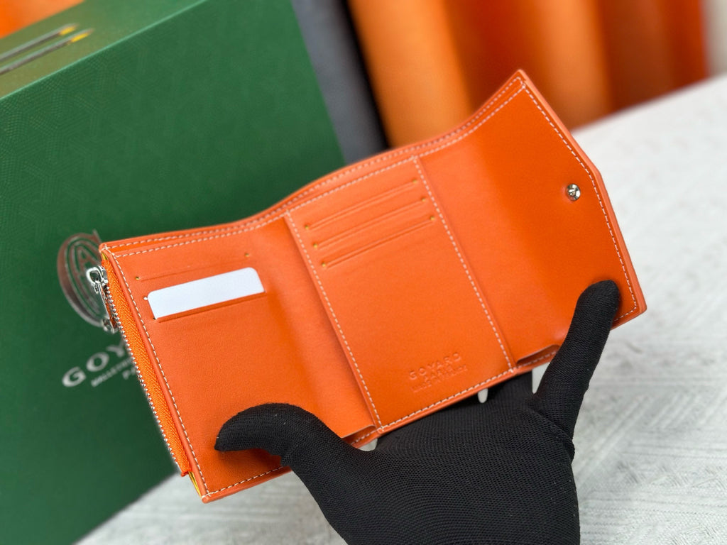 Classic Tri-Fold Wallet & Card Holder
