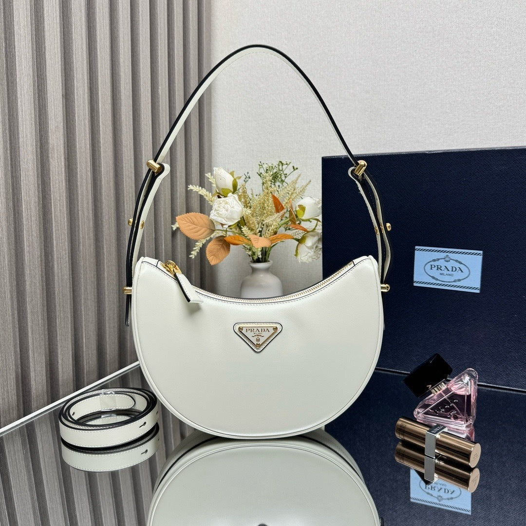 Moon Bag [PREMIUM QUALITY]