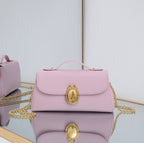 Medaillon Crossbody Bag | French Oval Design