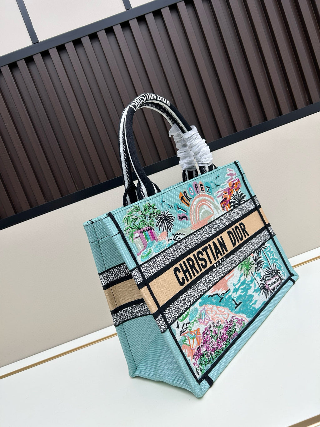 D Vintage Artistic Embroidered Tote Bag