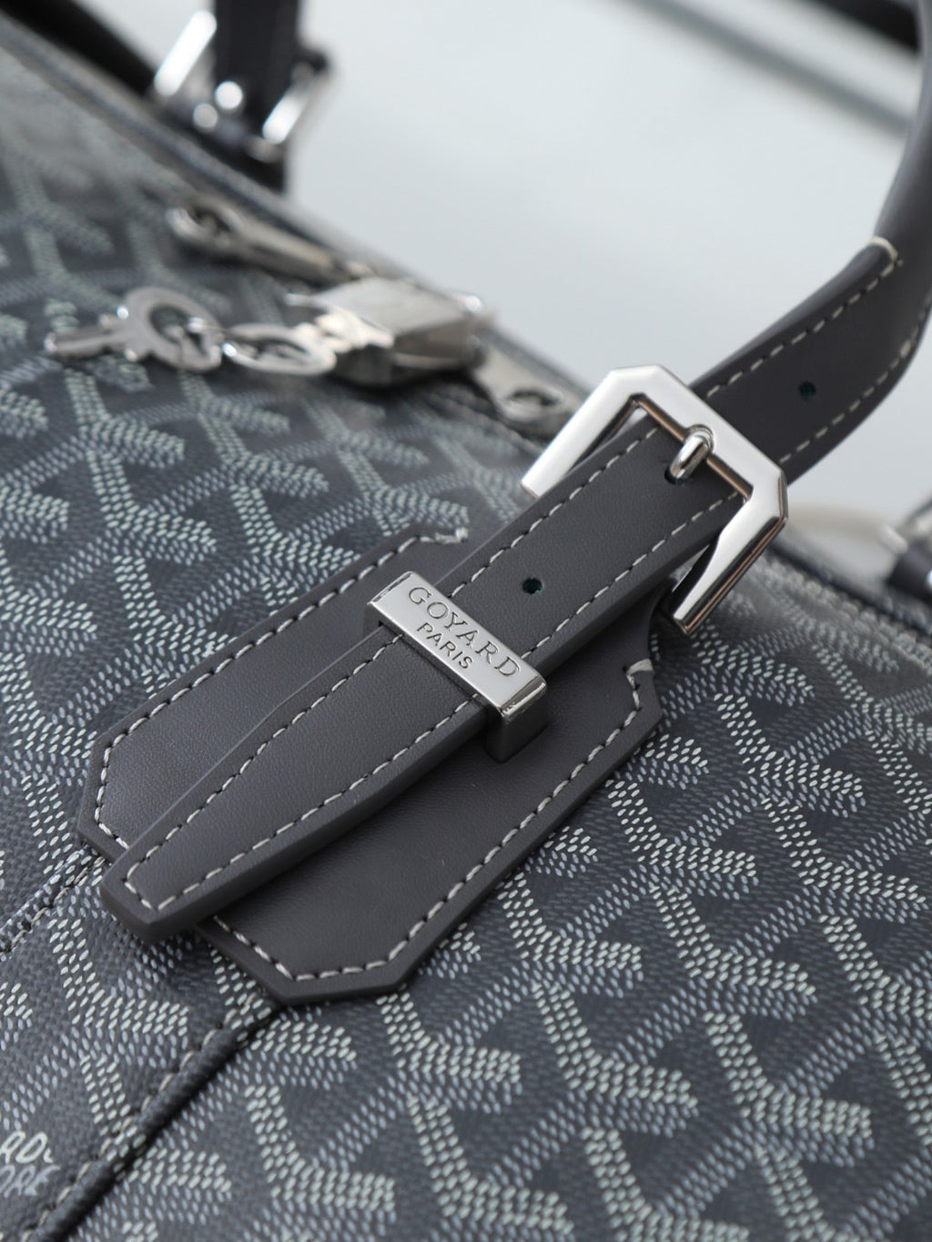 The BOSTON 50 Traveler (Premium Quality)