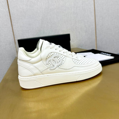 ChNL 23C Early Spring Resort Collection Sneakers