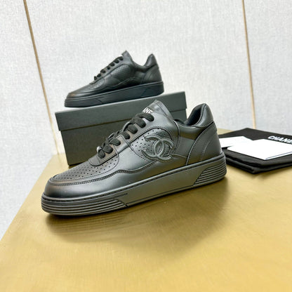 ChNL 23C Early Spring Resort Collection Sneakers