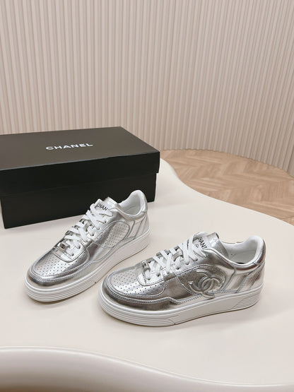 ChNL 23C Early Spring Resort Collection Sneakers