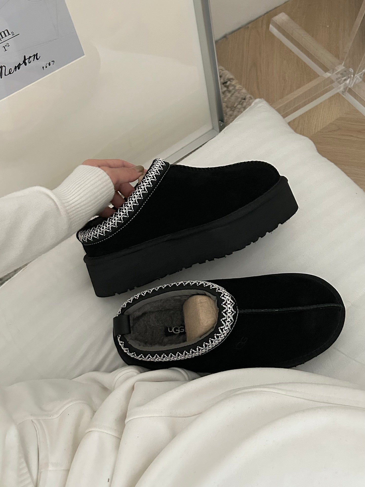 Tazz Platform Ethnic-Style Slippers