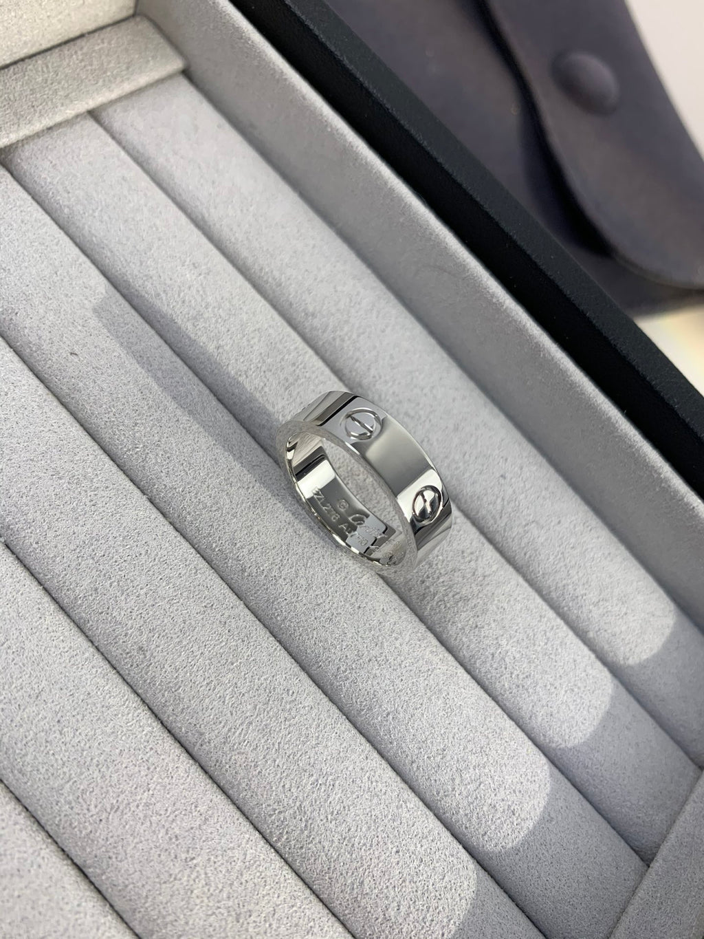 Love Band – Love ring 💍